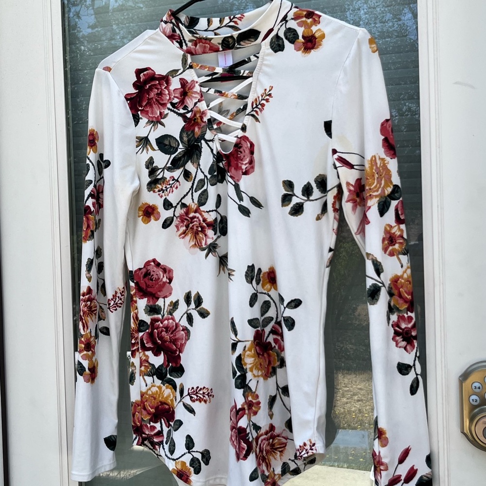 Medium (7-9) floral design
